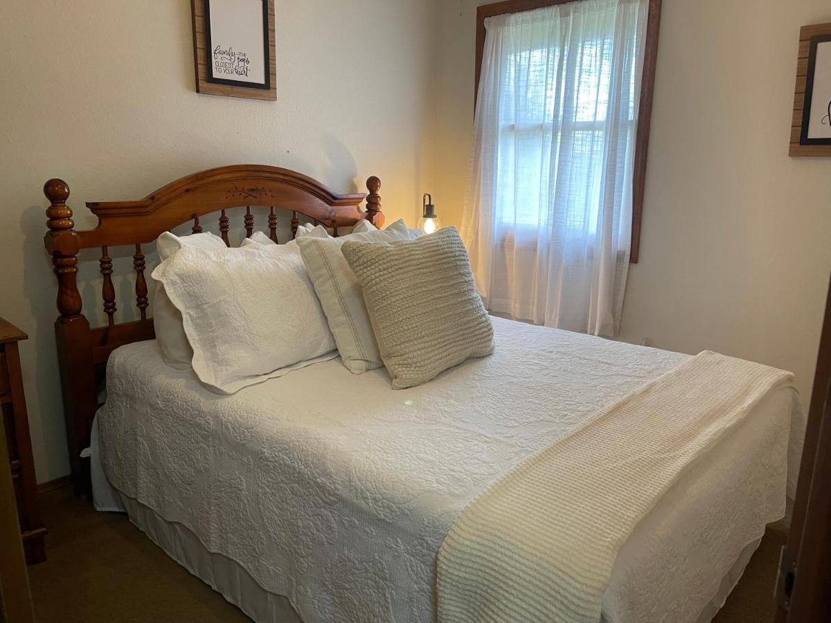 Villa Lady Victoria House With High Speed Wifi Red River Esterno foto