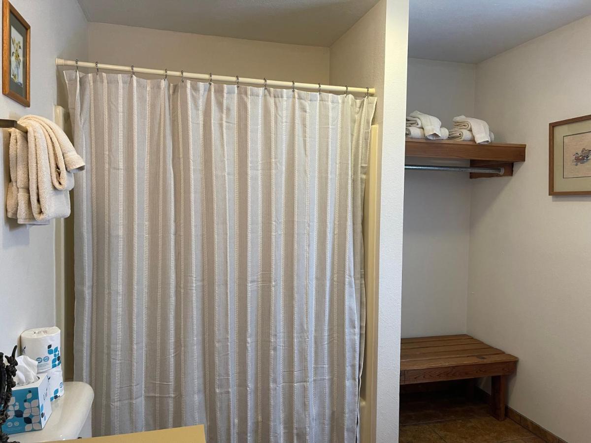 Villa Lady Victoria House With High Speed Wifi Red River Esterno foto